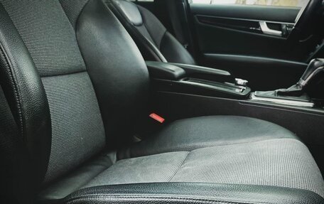 Mercedes-Benz C-Класс, 2012 год, 1 500 000 рублей, 17 фотография