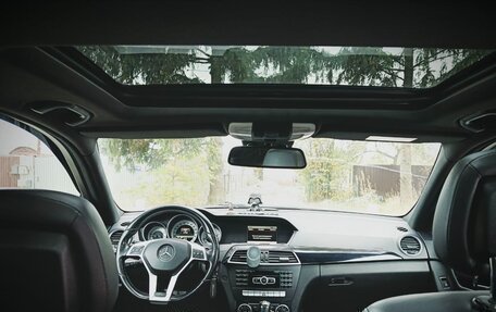Mercedes-Benz C-Класс, 2012 год, 1 500 000 рублей, 13 фотография