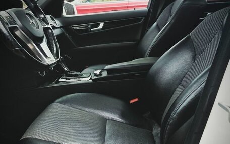 Mercedes-Benz C-Класс, 2012 год, 1 500 000 рублей, 18 фотография