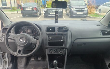 Volkswagen Polo VI (EU Market), 2013 год, 750 000 рублей, 1 фотография