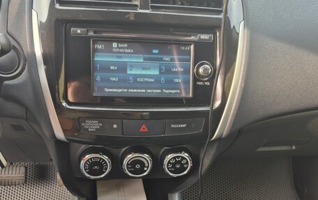 Mitsubishi ASX I рестайлинг, 2012 год, 1 000 000 рублей, 10 фотография