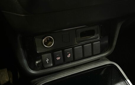 Mitsubishi Outlander III рестайлинг 3, 2020 год, 2 249 990 рублей, 15 фотография