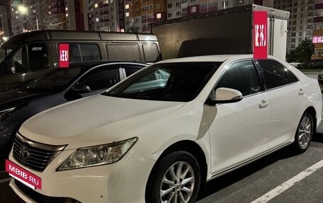 Toyota Camry, 2012 год, 1 305 000 рублей, 2 фотография