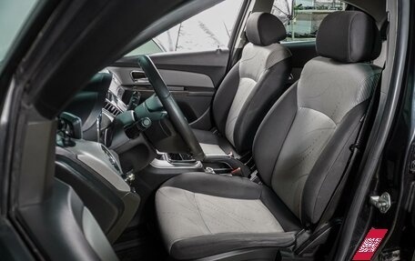 Chevrolet Cruze II, 2011 год, 699 000 рублей, 10 фотография