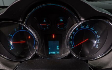 Chevrolet Cruze II, 2011 год, 699 000 рублей, 17 фотография