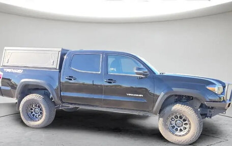 Toyota Tacoma III, 2023 год, 9 102 518 рублей, 3 фотография