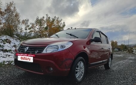 Renault Sandero I, 2010 год, 414 000 рублей, 2 фотография