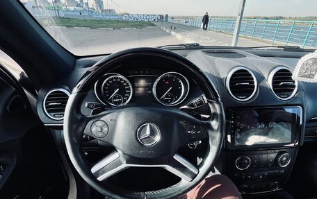Mercedes-Benz GL-Класс, 2012 год, 2 000 000 рублей, 4 фотография