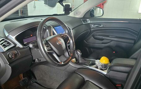 Cadillac SRX II рестайлинг, 2014 год, 2 300 000 рублей, 12 фотография
