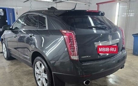 Cadillac SRX II рестайлинг, 2014 год, 2 300 000 рублей, 8 фотография
