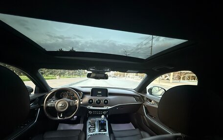 KIA Stinger I, 2018 год, 2 215 000 рублей, 18 фотография