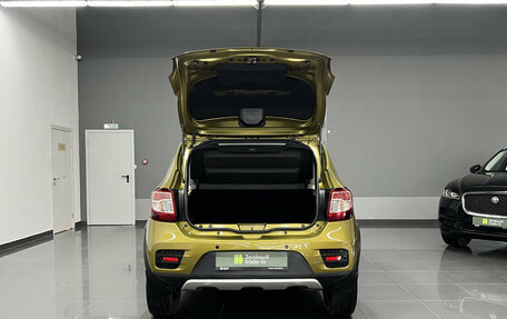 Renault Sandero II рестайлинг, 2017 год, 1 240 000 рублей, 7 фотография