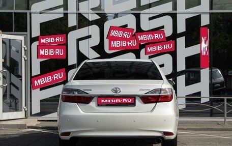 Toyota Camry, 2015 год, 2 100 000 рублей, 4 фотография