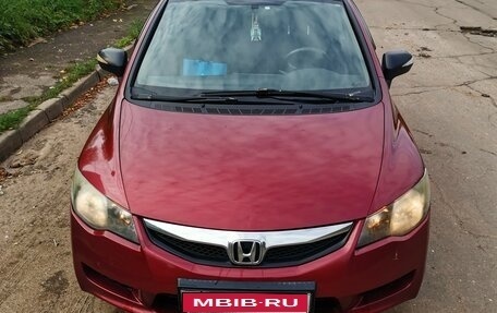 Honda Civic VIII, 2009 год, 650 000 рублей, 1 фотография