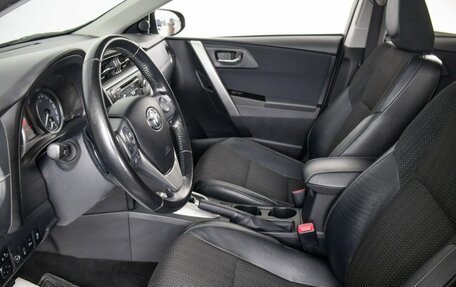 Toyota Auris II, 2013 год, 1 259 000 рублей, 9 фотография