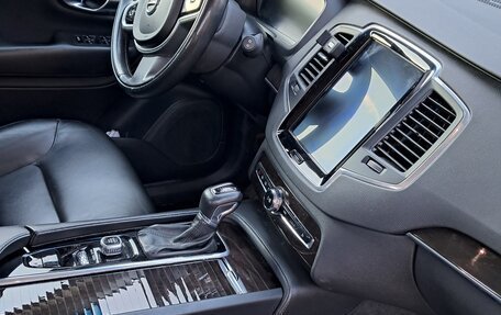 Volvo XC90 II рестайлинг, 2019 год, 3 420 000 рублей, 14 фотография
