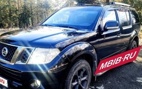 Nissan Pathfinder, 2013 год, 1 850 000 рублей, 4 фотография
