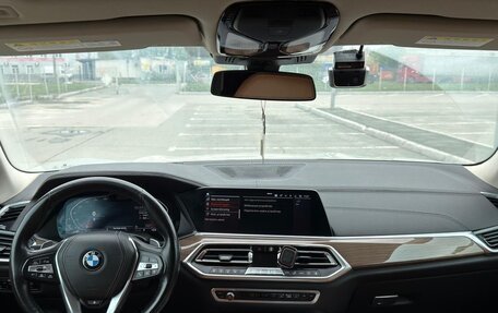 BMW X5, 2019 год, 5 900 000 рублей, 11 фотография