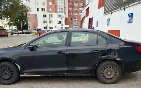 Volkswagen Jetta VI, 2012 год, 525 000 рублей, 3 фотография