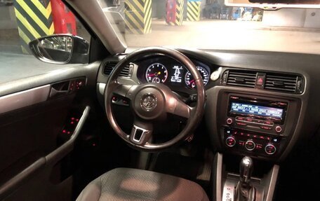 Volkswagen Jetta VI, 2012 год, 525 000 рублей, 9 фотография