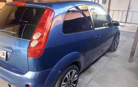 Ford Fiesta, 2006 год, 350 000 рублей, 3 фотография