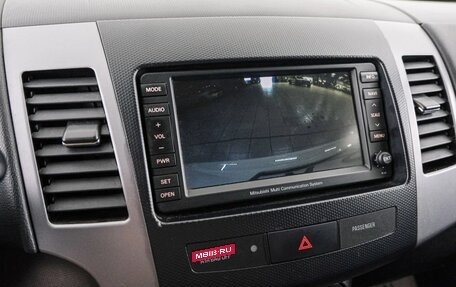 Mitsubishi Outlander III рестайлинг 3, 2010 год, 1 169 000 рублей, 15 фотография