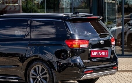 KIA Carnival III, 2019 год, 2 235 000 рублей, 10 фотография