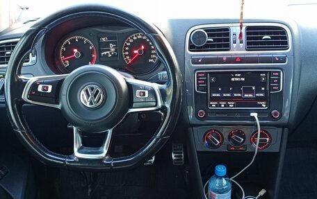 Volkswagen Polo VI (EU Market), 2018 год, 830 000 рублей, 14 фотография