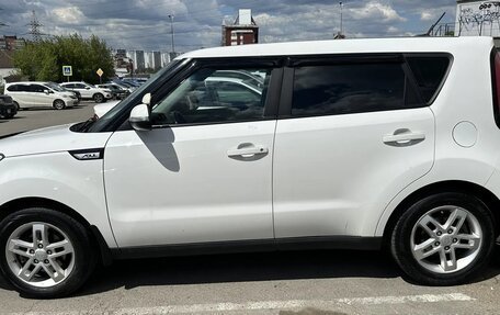 KIA Soul II рестайлинг, 2017 год, 1 175 000 рублей, 4 фотография