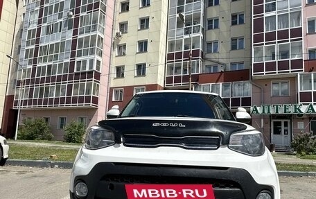 KIA Soul II рестайлинг, 2017 год, 1 175 000 рублей, 15 фотография