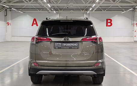 Toyota RAV4, 2018 год, 2 849 000 рублей, 10 фотография