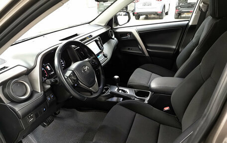 Toyota RAV4, 2018 год, 2 849 000 рублей, 20 фотография