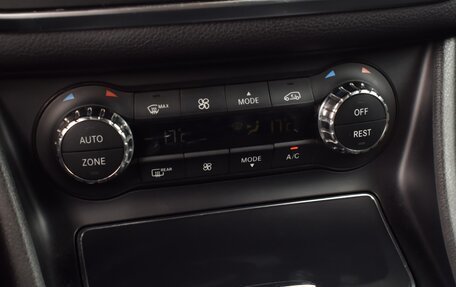 Mercedes-Benz GLA, 2017 год, 1 700 000 рублей, 14 фотография