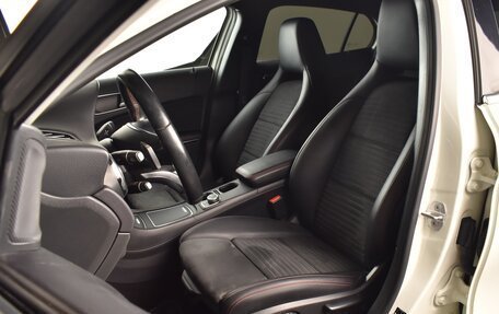 Mercedes-Benz GLA, 2017 год, 1 700 000 рублей, 17 фотография