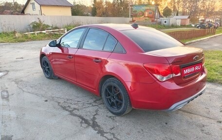 Chevrolet Cruze II, 2011 год, 750 000 рублей, 4 фотография