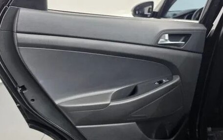 Hyundai Tucson III, 2019 год, 2 400 000 рублей, 11 фотография