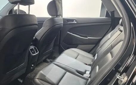 Hyundai Tucson III, 2019 год, 2 400 000 рублей, 15 фотография
