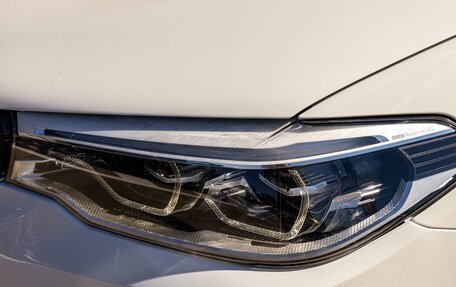 BMW 5 серия, 2019 год, 2 695 000 рублей, 11 фотография