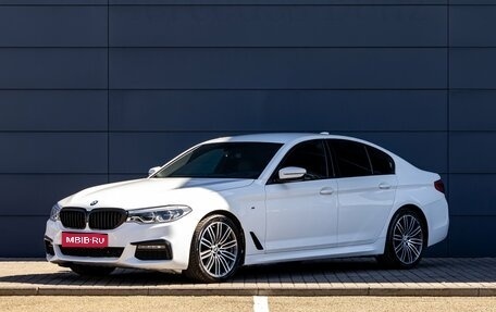 BMW 5 серия, 2019 год, 2 695 000 рублей, 1 фотография
