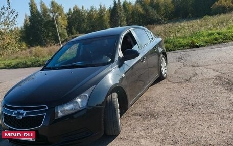 Chevrolet Cruze II, 2009 год, 520 000 рублей, 7 фотография