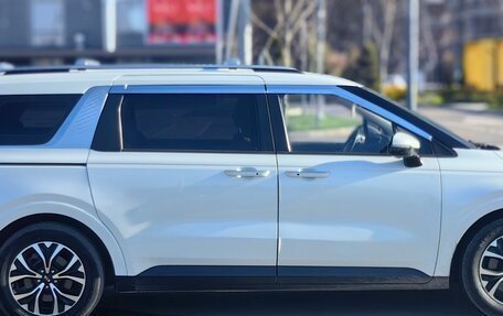 KIA Carnival, 2021 год, 3 350 000 рублей, 2 фотография