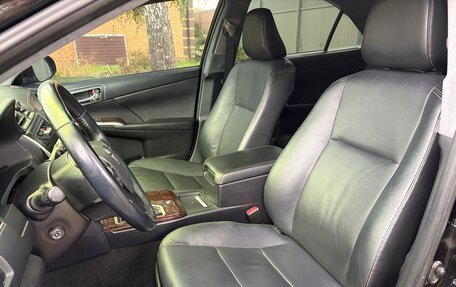 Toyota Camry, 2016 год, 2 100 000 рублей, 9 фотография