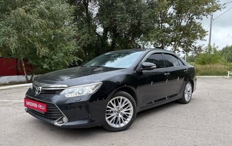 Toyota Camry, 2016 год, 2 100 000 рублей, 4 фотография