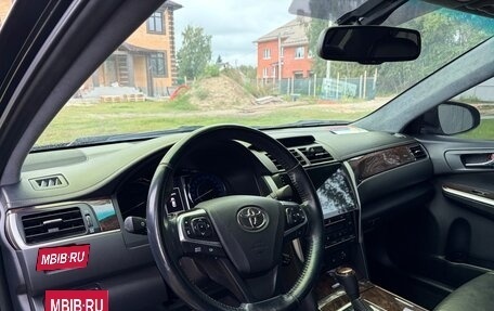 Toyota Camry, 2016 год, 2 100 000 рублей, 10 фотография