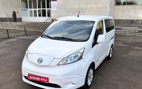 Nissan NV200, 2016 год, 1 200 000 рублей, 1 фотография