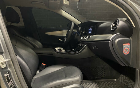Mercedes-Benz E-Класс, 2016 год, 2 200 000 рублей, 10 фотография
