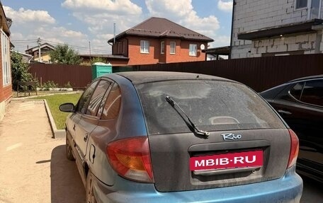 KIA Rio II, 2001 год, 125 000 рублей, 3 фотография