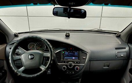KIA Carens I (RS), 2006 год, 500 000 рублей, 16 фотография