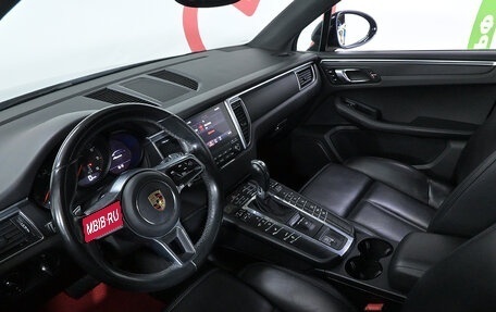 Porsche Macan I рестайлинг, 2017 год, 3 060 000 рублей, 7 фотография