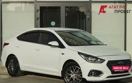 Hyundai Solaris II рестайлинг, 2017 год, 1 300 000 рублей, 3 фотография